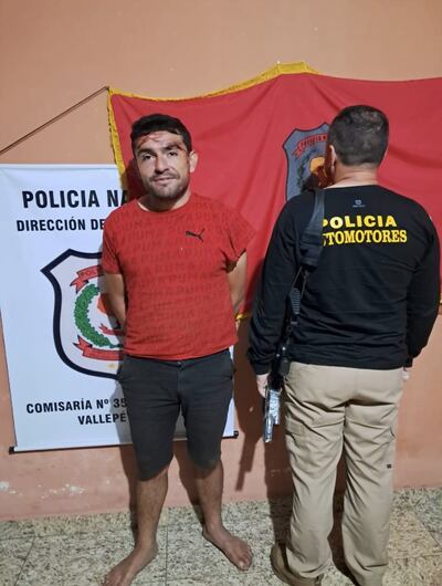 Marciliano David  Tillería González, detenido en la zona conocida como Rojas Potrero, en el departamento del Guairá, iba al mando de una camioneta recientemente denunciada como robada.
