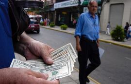 Compatriotas remesaron US$ 164 millones al primer trimestre del año