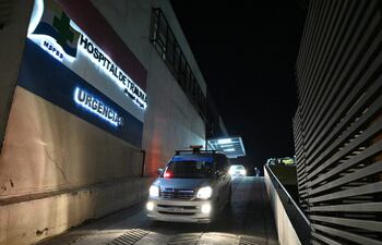 Una ambulancia en el Hospital de Trauma.