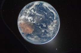 Foto de la Tierra captada por la misión Artemis II y publicada en la cuenta de X de la NASA.