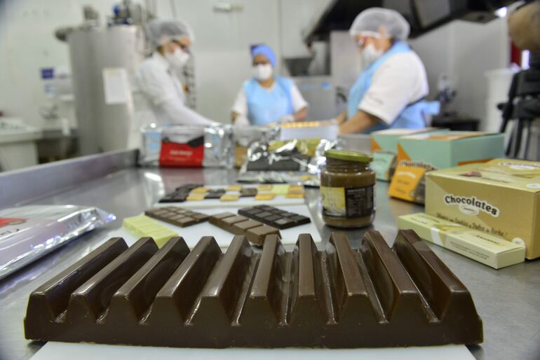 Paraguay ya cuenta con producción industrial de chocolates desde el 2016.