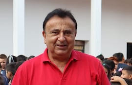 Intendente de Carapeguá, Luciano Cañete.