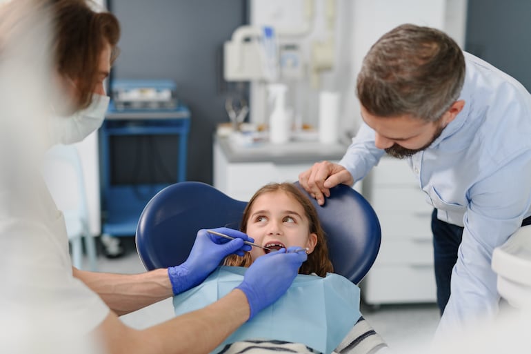 Concepto de cuidado de los dientes, caries, higiene dental.