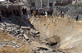 Al menos 9 muertos en ataque israelí a una casa en el norte de Gaza, con 50 desaparecidos