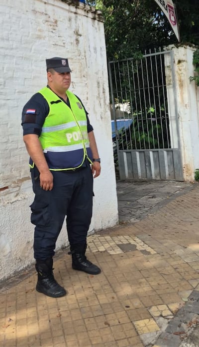 El suboficial inspector Víctor Abel Ocampo Salinas (34) se encuentra desaparecido desde el pasado fin de semana y no volvió a comunicarse con sus familiares.
