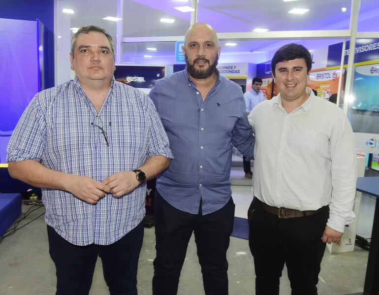 Arturo Murdoch, Hernán Cáceres y Jorge Mármol.