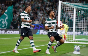El colombiano Luis Suárez festeja a todo pulmón su gol en el triunfo del Sporting.