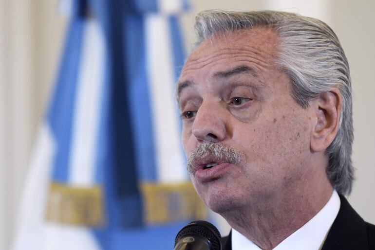 El Presiente de Argentina Alberto Fernández había pedido en marzo pasado a su homólogo de Estados Unidos, Joe Biden, que siga apoyándole en las negociaciones con el Fondo Monetario Internacional (FMI). (EFE)