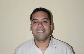 Fernando Ríos presentó oficialmente su precandidatura a la intendencia de San Juan Bautista por el movimiento Frente Radical del PLRA.