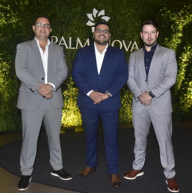 Iván Grillón, Adrián Soria y Emmanuel Brítez.