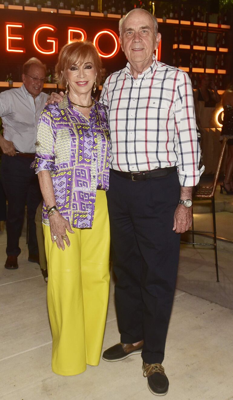 Marithé y Canuto Rasmussen.