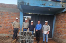 Quinta "El Olam" donde ANDE encontró máquinas dedicadas a la criptominería.