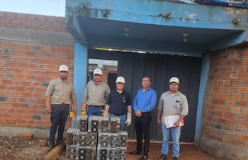 Quinta "El Olam" donde ANDE encontró máquinas dedicadas a la criptominería.