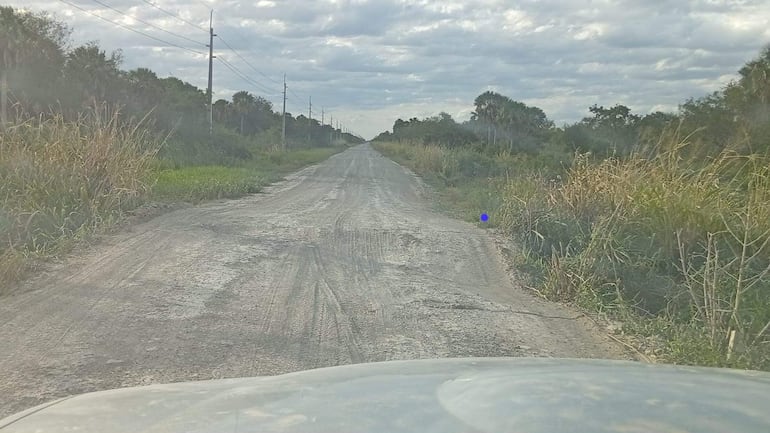 Estado precario del camino que llega a la ruta bioceànica