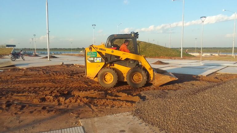 Así están las obras en la Costanera Sur. La fecha máxima para la entrega es el 9 de julio. Aún no se ha indicado cuándo será la inauguración.