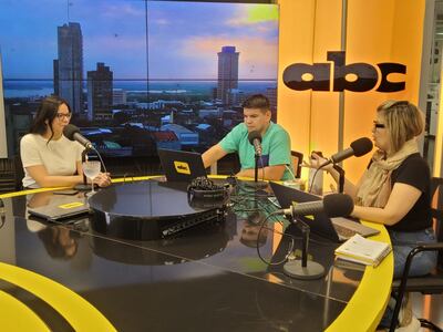 Dra. Elena Candia, directora del PRONASIDA.