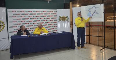 El lanzamiento de la segunda edición del Gran Premio Clase A se cumplió en el sexto piso del Touring Club, con masiva presencia de socios del CVAP, quienes estarán en competencia el domingo 21 del corriente.