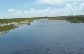 En Potrero González, distrito de Tacuaras los campos están inundados, denunció el productor Justino Cuenca.