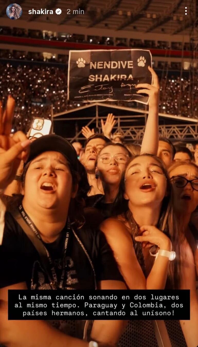 La historia compartida por Shakira en Instagram destacando la coincidencia entre su show en Paraguay y el homenaje de Dua Lipa.