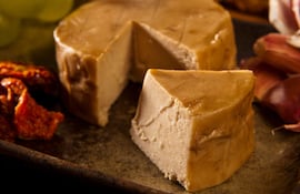 Queso vegano.