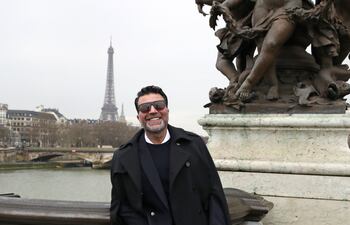 Piezas exclusivas de Saiach, la casa fundada en 2001 en Asunción por el diseñador argentino Javier Saiach, están disponibles en la Galería del Hotel Ritz y en su boutique online.