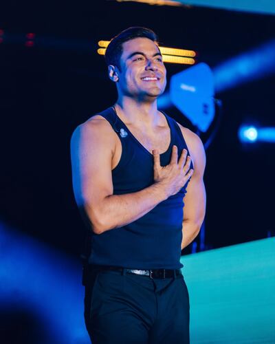 El cantante mexicano Carlos Rivera anunció que será papá por segunda vez.