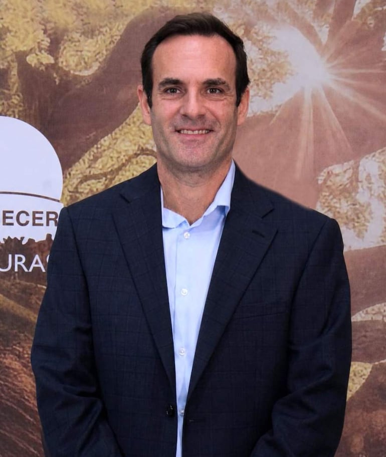 Lic. Fabrizio Cameroni, director del Grupo Amanecer.