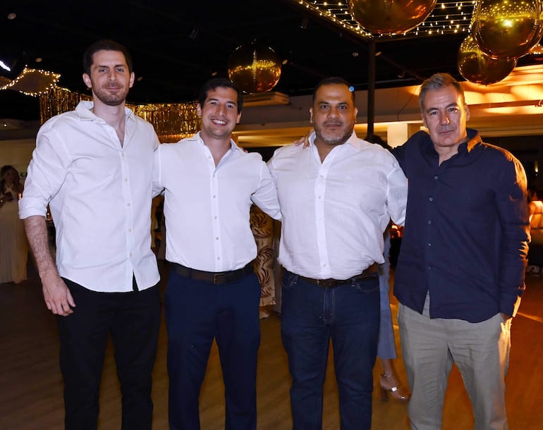 Ezio Tenace, Ignacio Ayala, Francisco Martinez y Jorge Ponasso. 