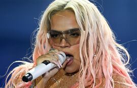 Karol G, cantante colombiana cuyo concierto debía realizarse este jueves en Paraguay.