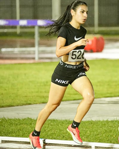 Astrid Noemí Cáceres Aranda fue una de las laureadas del Open Tournament 3 en la SND, consagrándose en los 5.000 metros.