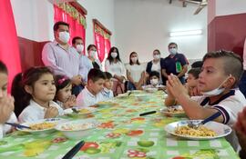 El almuerzo y merienda escolar está garantizado solo hasta el mes de septiembre.