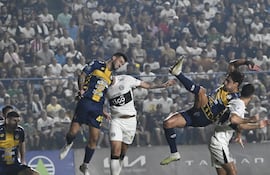 Sportivo Trinidese vs. Olimpia