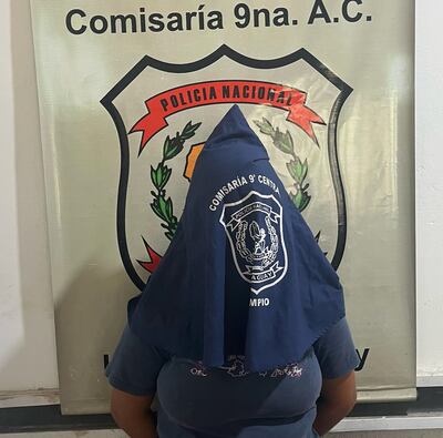 Una mujer fue detenida por el hurto de un celular en el Abasto Norte.