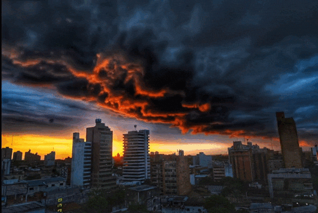 Anuncian domingo fresco con lluvias dispersas