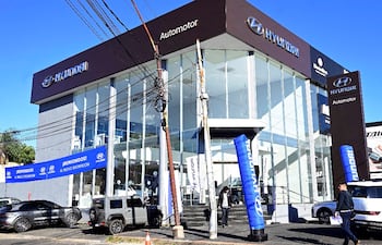 Nuevo showroom de Hyundai en la avenida Eusebio Ayala.