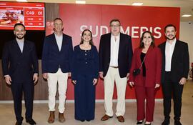 Eber Martínez, Carlos Canessa, Ruth Niz, Jerónimo Nasser, María Irene Gavilán y Joel Amarilla.