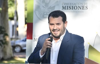 Carmelo Ibarra anuncia su precandidatura a intendente de San Juan Bautista por Honor Colorado.