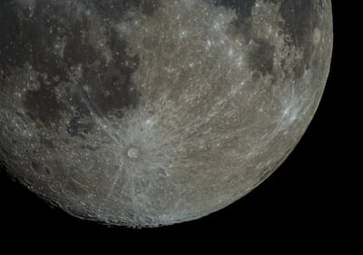 Región del cráter del Polo Sur Lunar.