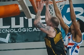 Colonias Gold se impuso por un triple en los segundos finales del encuentro contra Amambay, en Pedro Juan.