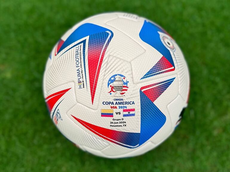 La pelota oficial del partido entre Colombia y Paraguay por la Copa América 2024.