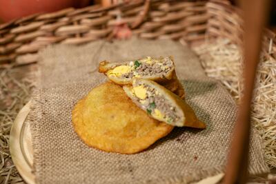 Las comidas típicas de San Juan son un reflejo de la rica historia, cultura e influencias que han convergido en Paraguay a lo largo de los años.