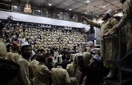Juidios ortodoxos en la fiesta del Purim, en Jerusalen.