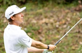 Carlos Ortiz, líder tras la primera jornada del Hong Kong LIV.