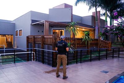 Uno de los allanamientos en el operativo "Pavo Real" Py.