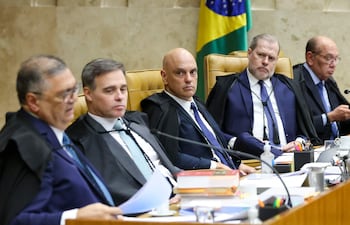 De izquierda: los integrantes del Supremo Tribunal brasileño Flávio Dino, André Luiz de Almeida Mendonça, Alexandre de Moraes, José Antonio Dias Toffoli y Gilmar Mendes.