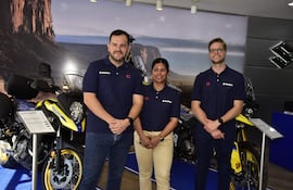 Martín Miltos, gerente general de Chacomer Automotores; Joy Monteggia, jefa de Marketing y Johannes Walde, supervisor comercial.