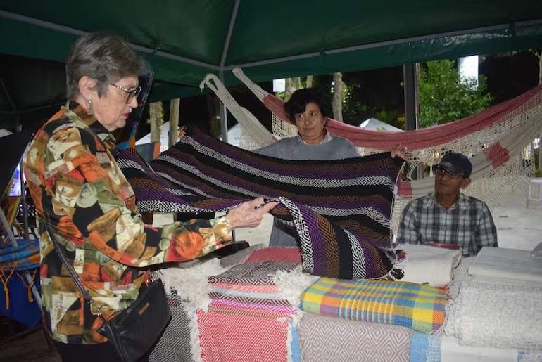 Durante la fiesta fundacional de Carapeguá se prevé la realización de una feria de productos artesanales, de granja y de microemprendedores.