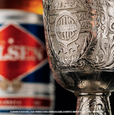 Pilsen celebra un nuevo aniversario del Club Olimpia.