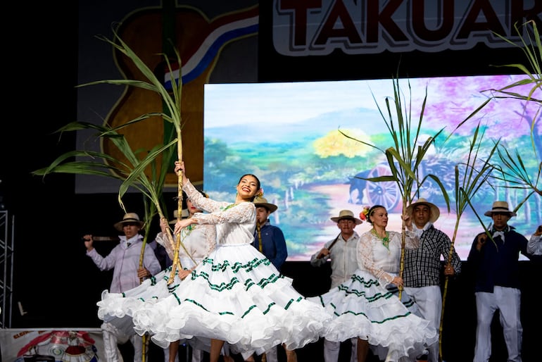 El Elenco Folclórico de la Fundación Aida Virginia estará este miércoles 14 en el Festival Nacional del Malambo.