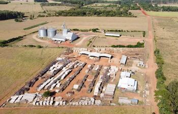 La planta impregnadora es parte importante del proyecto forestal que culminó tras 7 años.